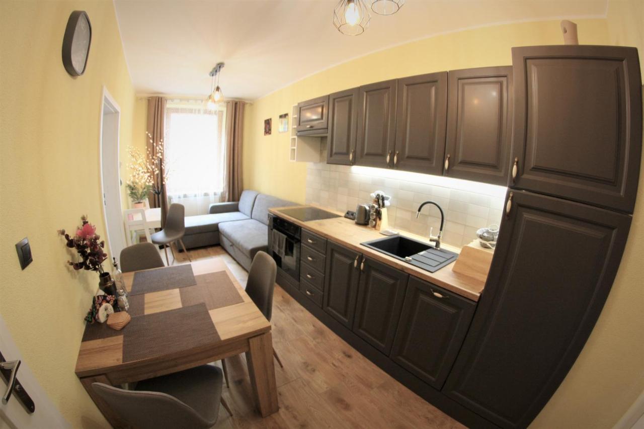 Apartamenty Zielone Centrum Stronie Slaskie Exterior photo